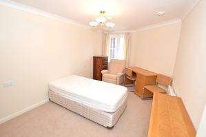 Double Bedroom 2- click for photo gallery